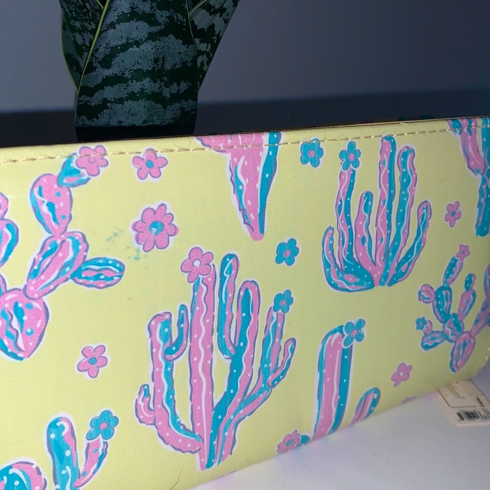 Simply Southern Wallet - Picture 2 of 6